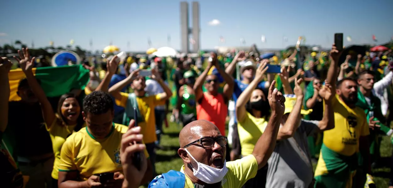Apoiadores de Bolsonaro fazem manifestação em Brasília 03/05/2020 (Foto: REUTERS/Ueslei Marcelino)